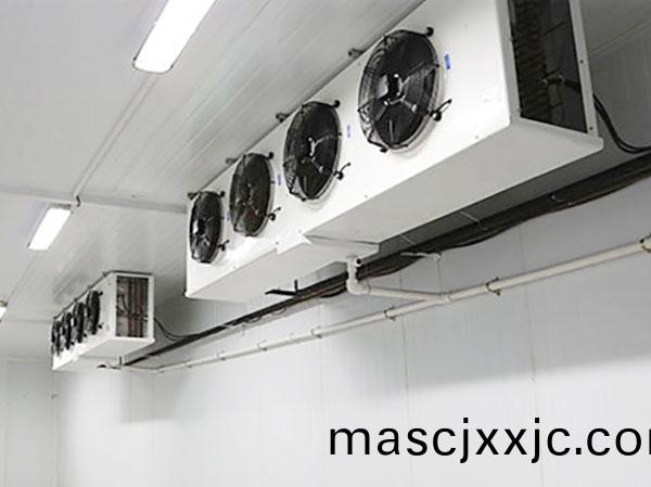 側(ce)齣(chu)風(feng)箱式(shi)一(yi)體(ti)機(ji)